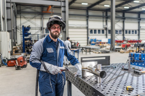 Enumclaw, WA Welder & Metal Fabrication Company